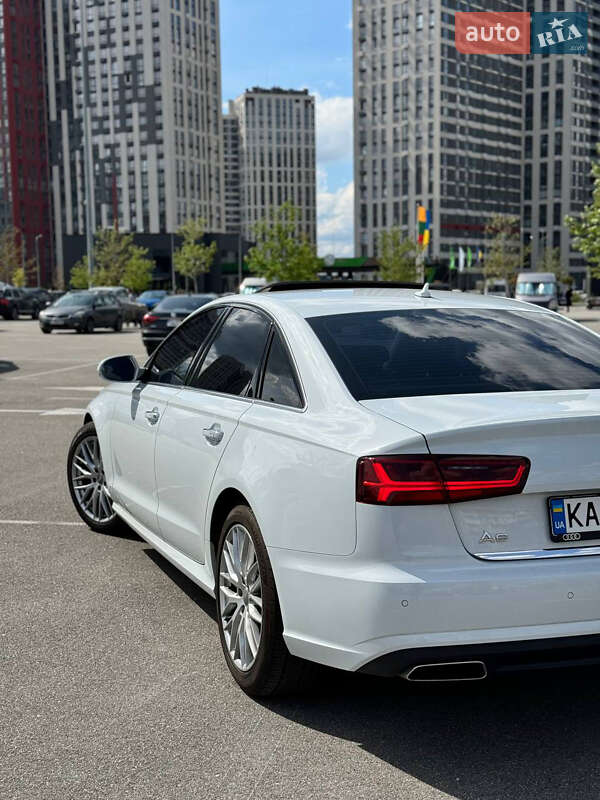 Седан Audi A6 2015 в Луцке