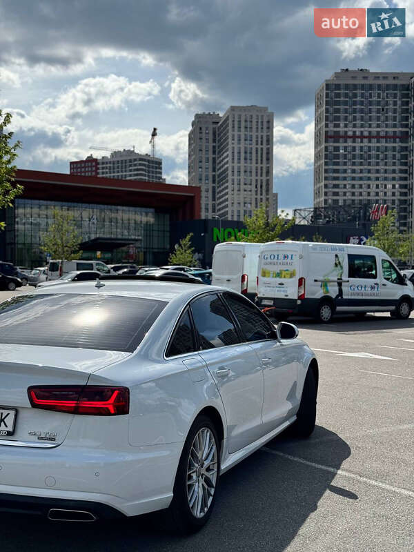 Седан Audi A6 2015 в Луцке