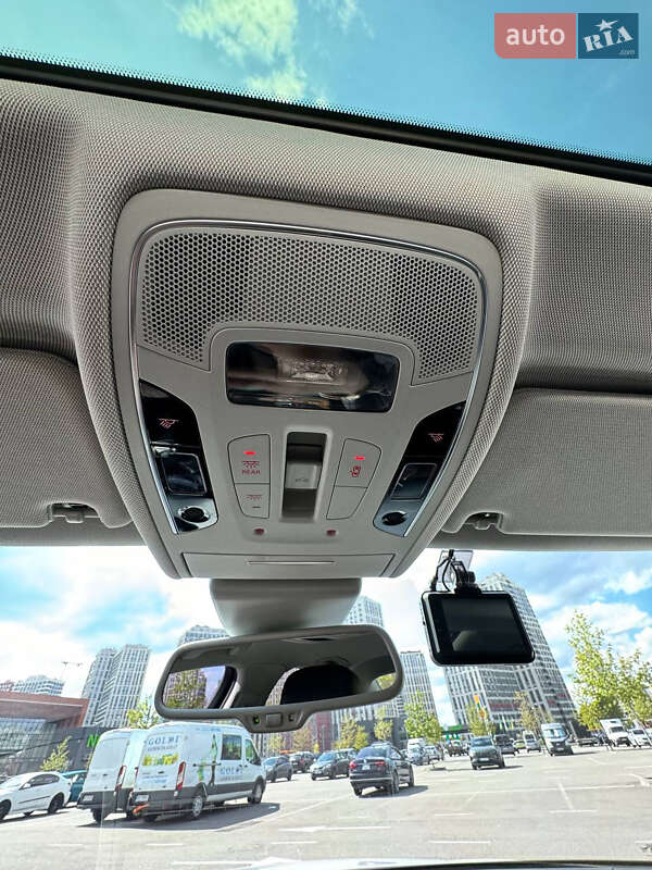 Седан Audi A6 2015 в Луцке