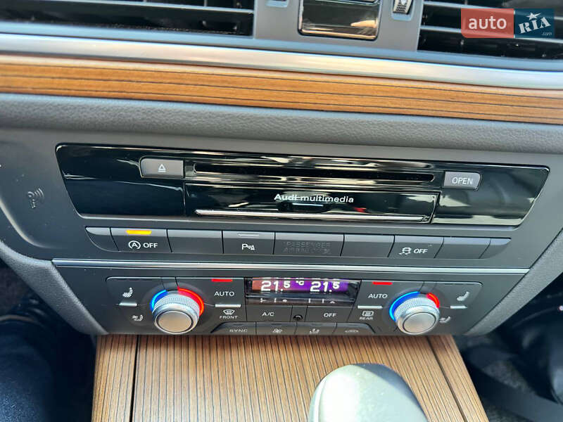 Седан Audi A6 2015 в Луцке