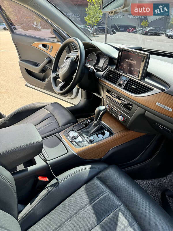 Седан Audi A6 2015 в Луцке
