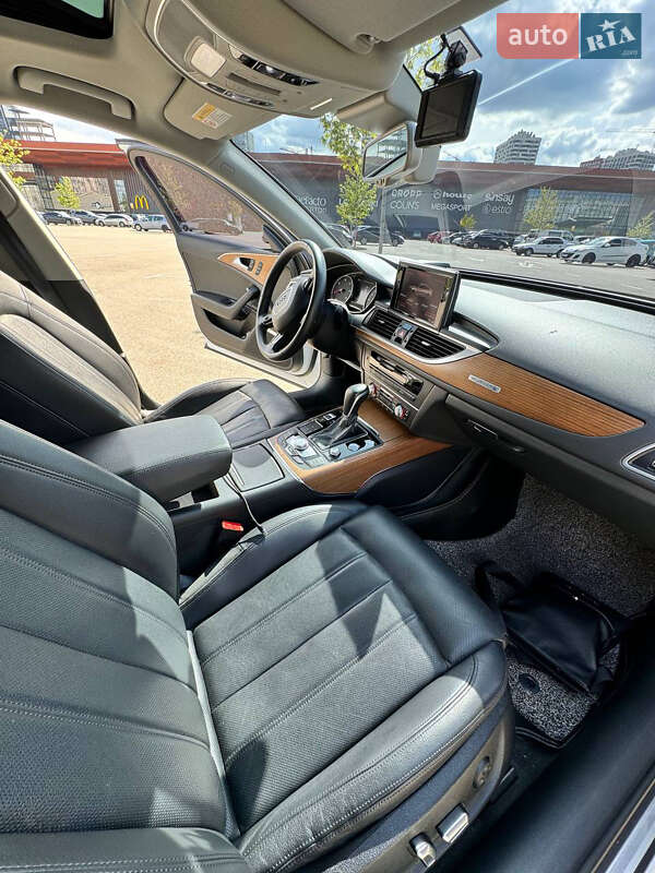 Седан Audi A6 2015 в Луцке