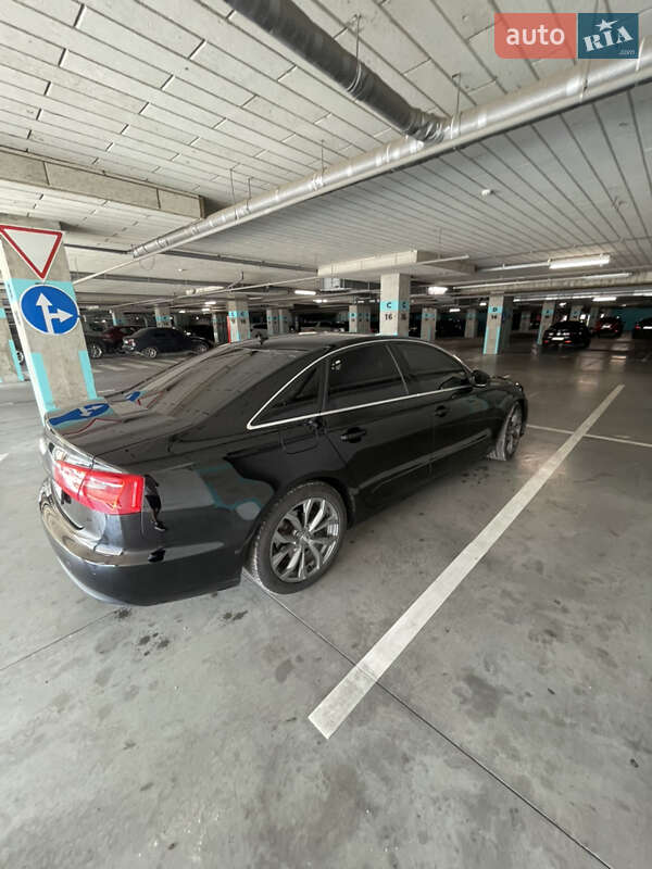 Седан Audi A6 2012 в Львове