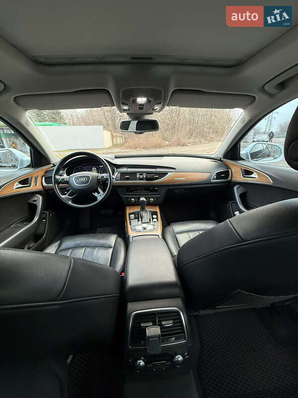 Седан Audi A6 2015 в Днепре
