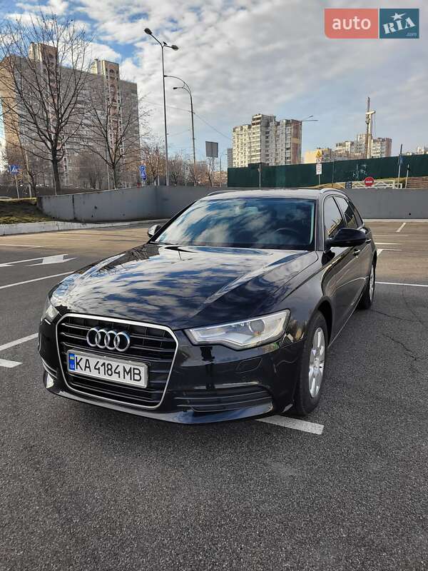 Универсал Audi A6 2014 в Киеве