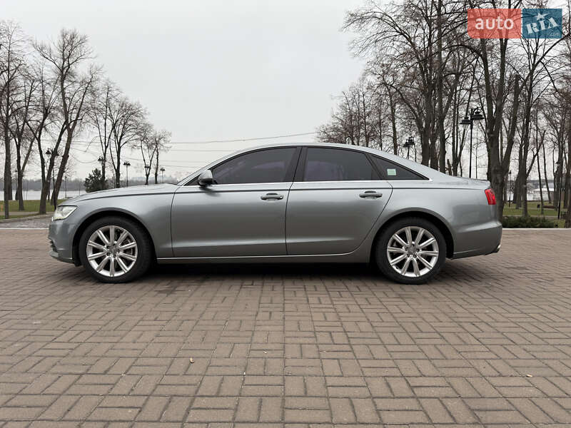 Седан Audi A6 2011 в Киеве