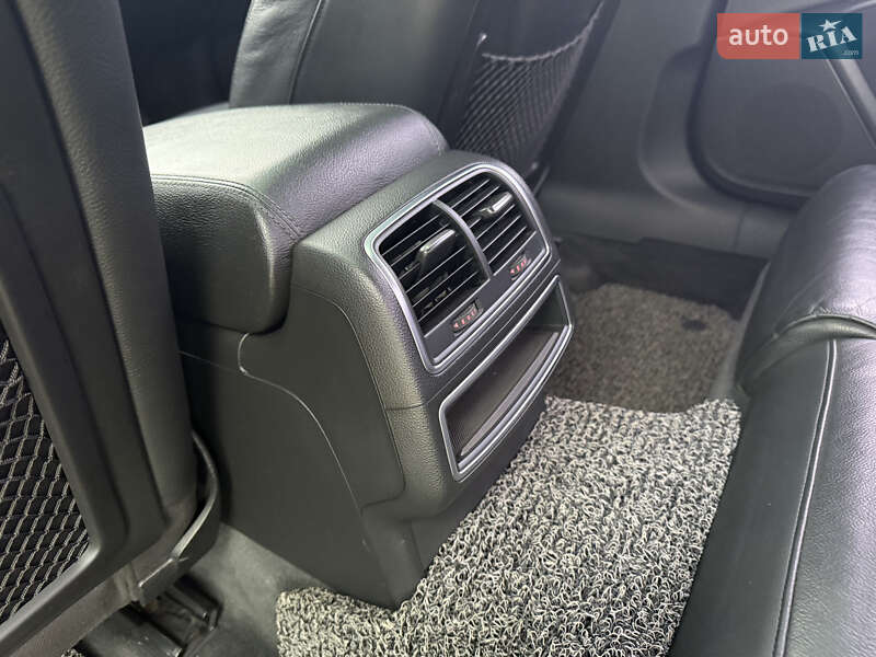 Седан Audi A6 2011 в Киеве