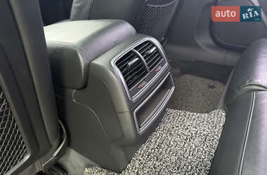 Седан Audi A6 2011 в 
