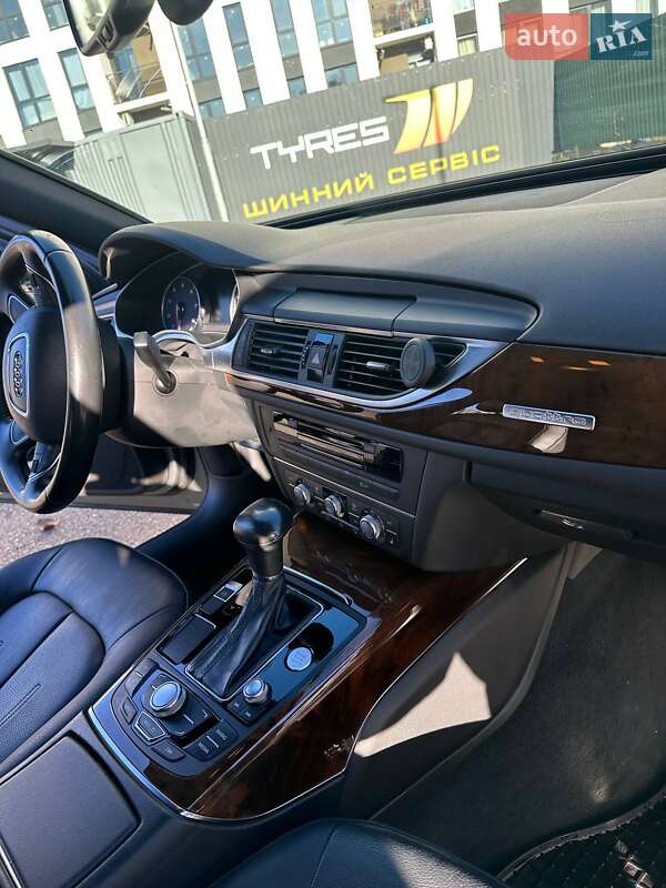 Седан Audi A6 2014 в Ужгороде