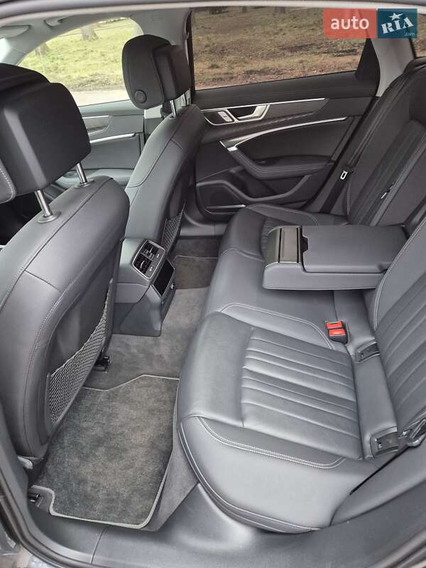 Седан Audi A6 2020 в Киеве