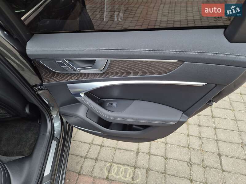 Седан Audi A6 2020 в Киеве