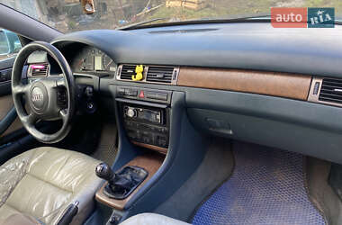 Универсал Audi A6 1998 в 