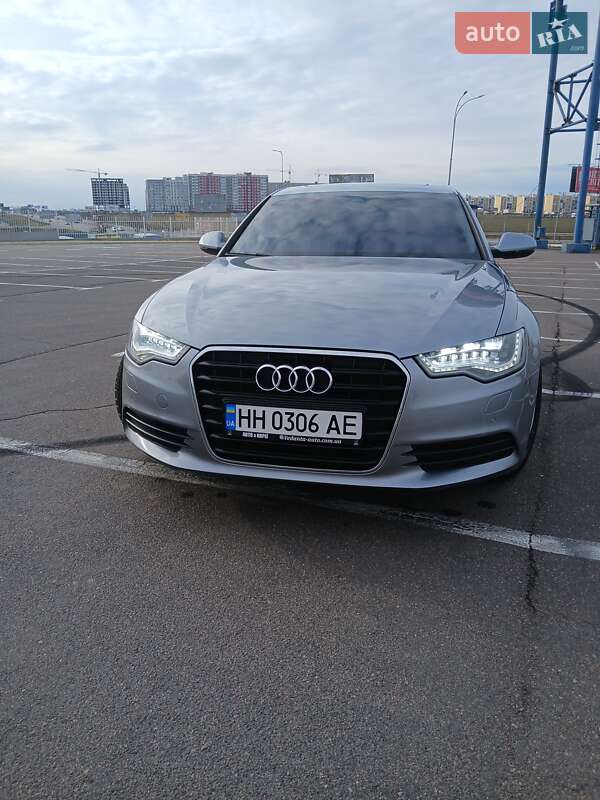 Седан Audi A6 2014 в Одессе