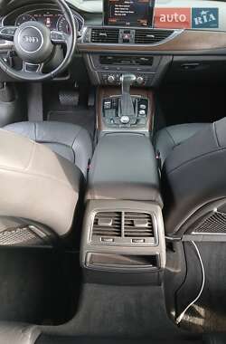 Седан Audi A6 2014 в Одессе