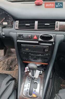 Седан Audi A6 2000 в 