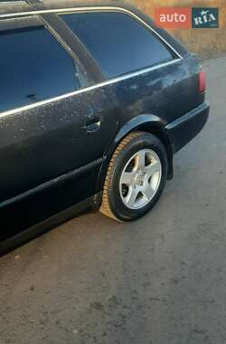 Универсал Audi A6 1995 в 