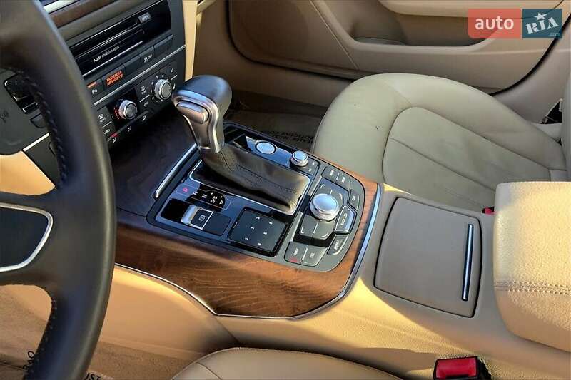 Седан Audi A6 2014 в Львове