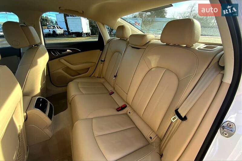 Седан Audi A6 2014 в Львове