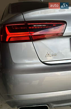 Седан Audi A6 2015 в 
