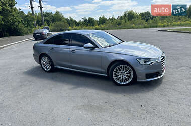 Седан Audi A6 2015 в 