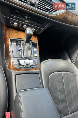 Седан Audi A6 2015 в 