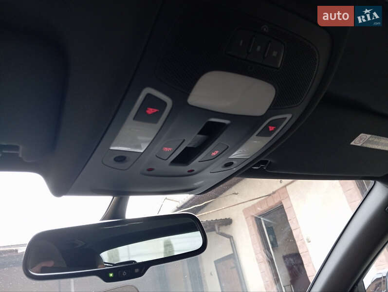 Седан Audi A6 2015 в Хмельницком