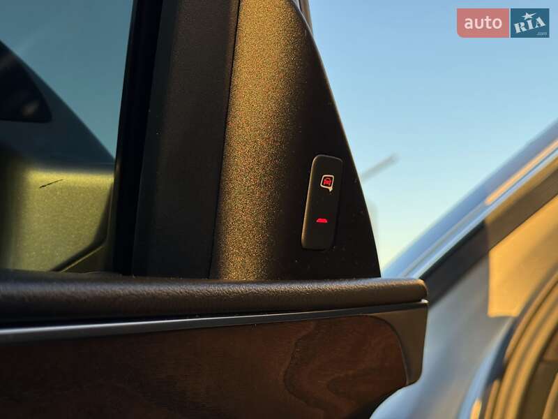 Седан Audi A6 2015 в Луцке