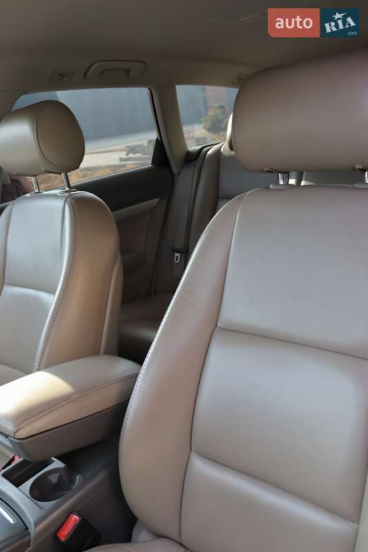Универсал Audi A6 2006 в Хмельницком