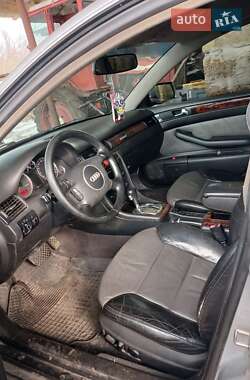 Универсал Audi A6 2001 в 