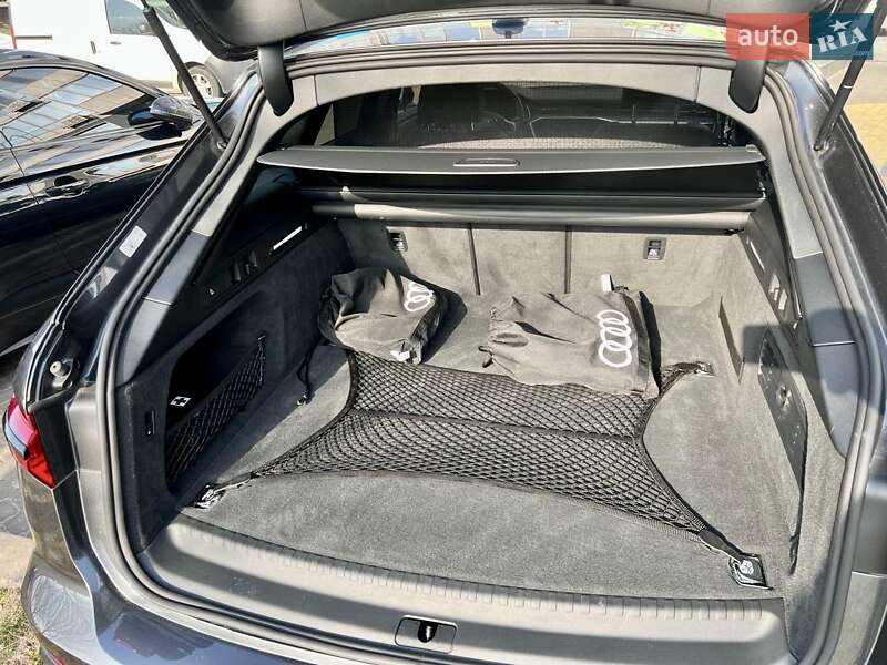 Универсал Audi A6 2024 в Киеве