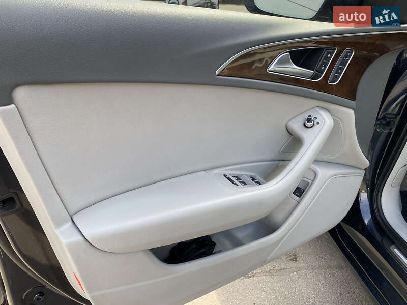 Седан Audi A6 2012 в Одессе