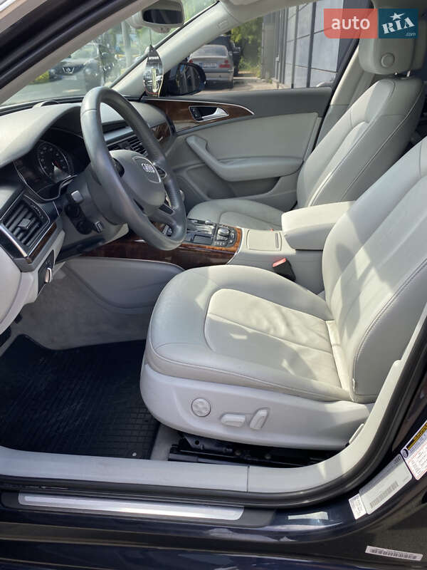 Седан Audi A6 2012 в Одессе