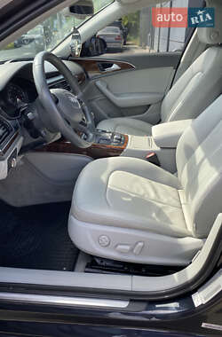 Седан Audi A6 2012 в 
