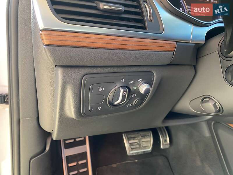 Седан Audi A6 2015 в Львові