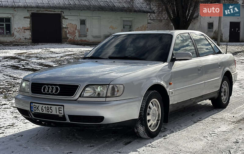 Седан Audi A6 1997 в Ровно