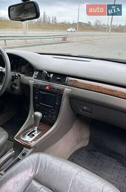 Седан Audi A6 2002 в 