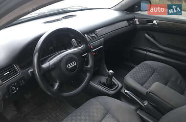 Седан Audi A6 1999 в 