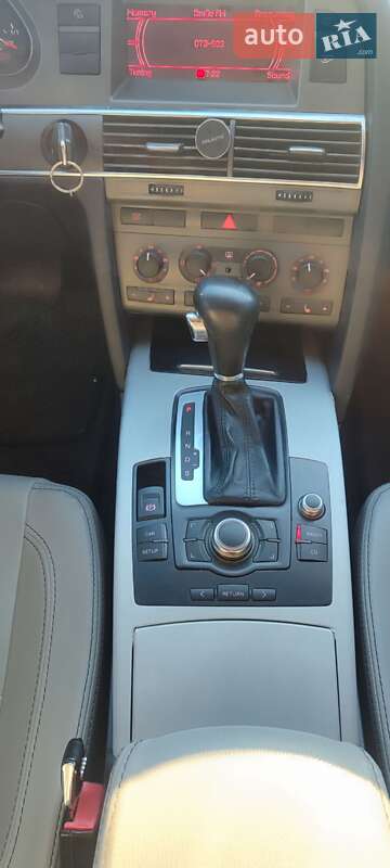 Седан Audi A6 2006 в Светловодске