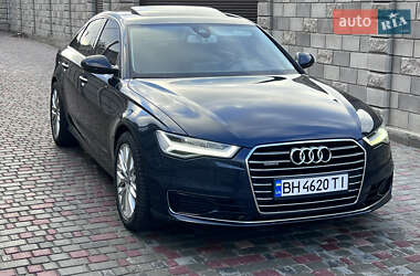 Седан Audi A6 2015 в 