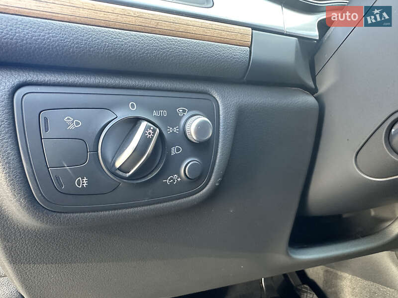 Седан Audi A6 2015 в Черновцах