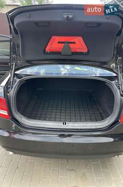 Седан Audi A6 2005 в 