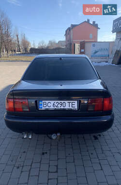 Седан Audi A6 1996 в Червонограде