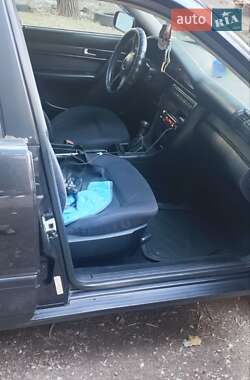 Седан Audi A6 1994 в 