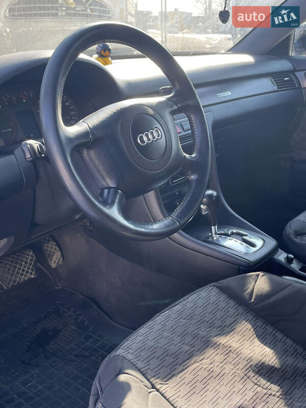 Универсал Audi A6 2000 в Пирятине