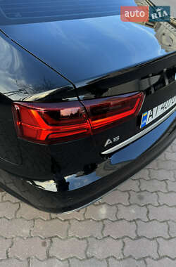 Седан Audi A6 2015 в 