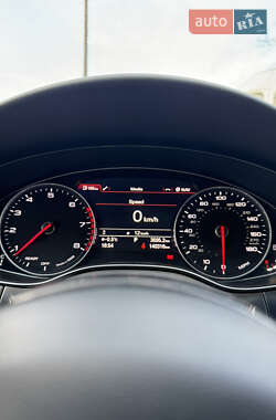 Седан Audi A6 2015 в 