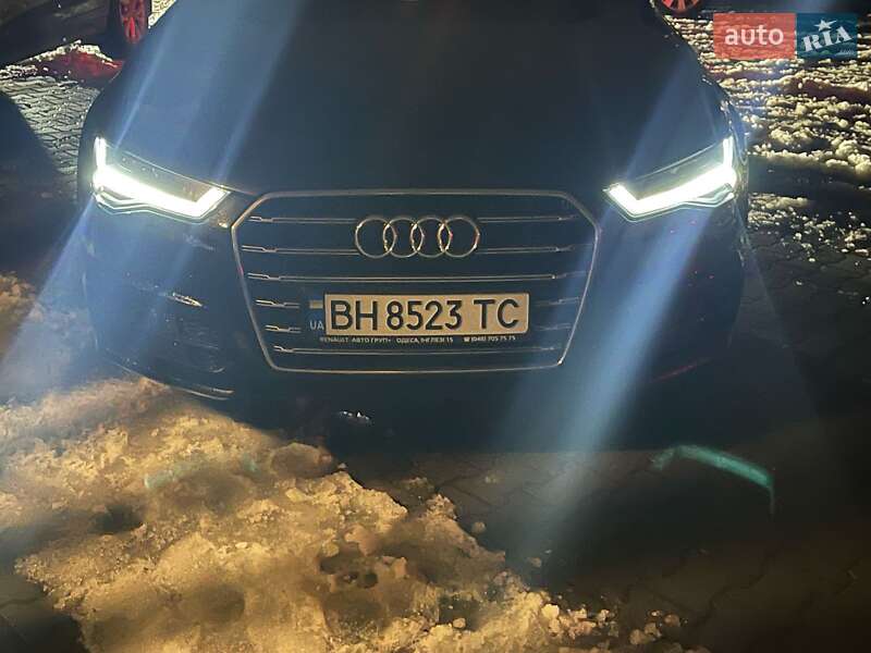 Седан Audi A6 2015 в Киеве