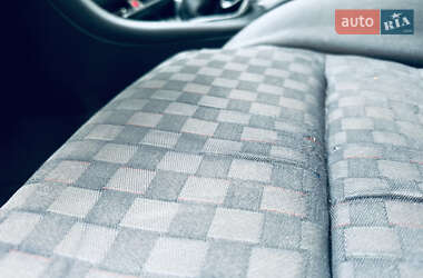 Седан Audi A6 2000 в 