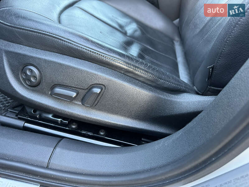 Седан Audi A6 2014 в Киеве