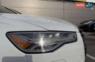 Седан Audi A6 2015 в 